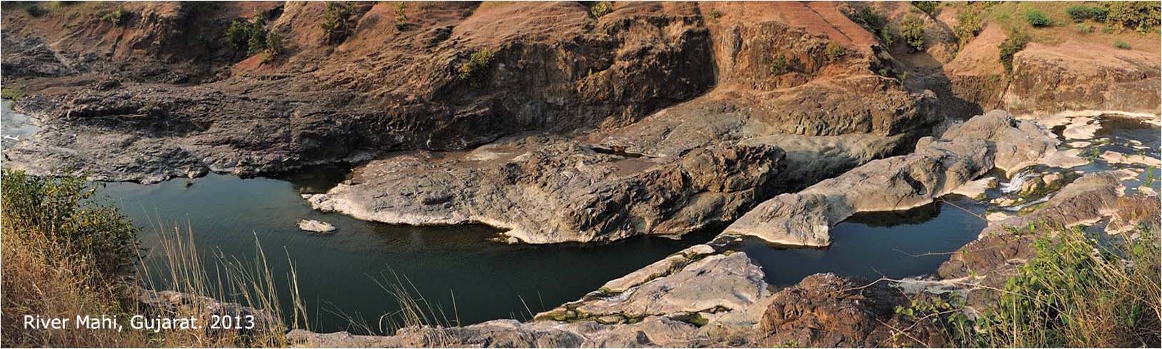 River Mahi, Gujarat. 2013